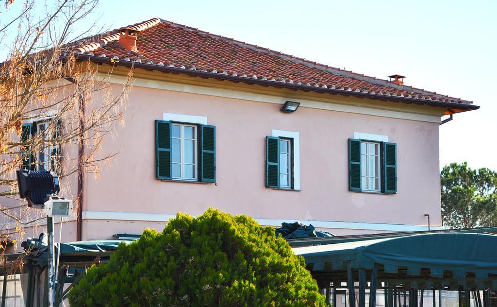 Casale Appio Hotel Roma Ngoại thất bức ảnh